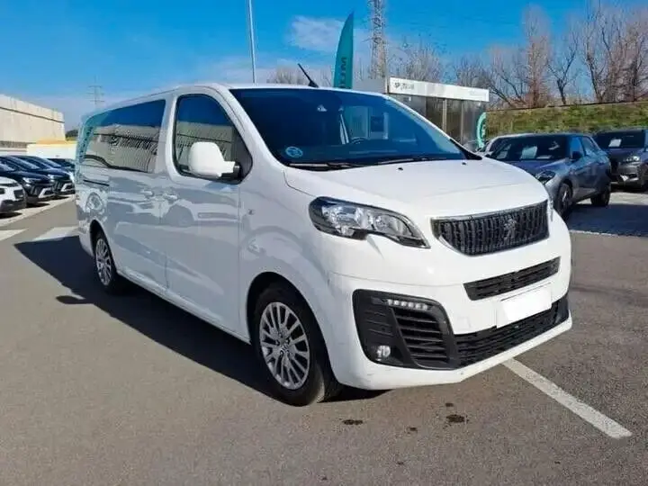 Photo 1 : Peugeot Traveller 2021 Diesel