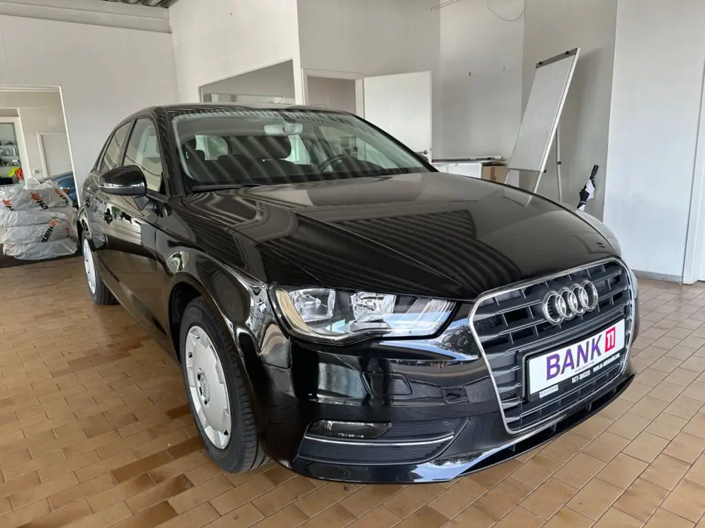 Photo 1 : Audi A3 2015 Petrol