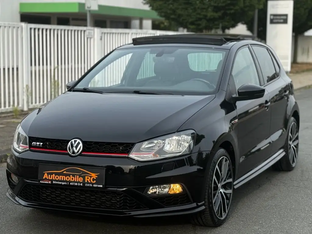 Photo 1 : Volkswagen Polo 2016 Essence