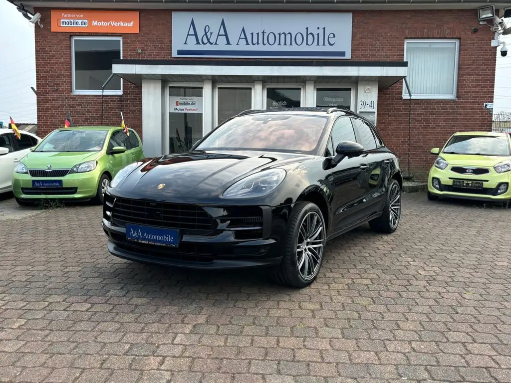 Photo 1 : Porsche Macan 2019 Petrol