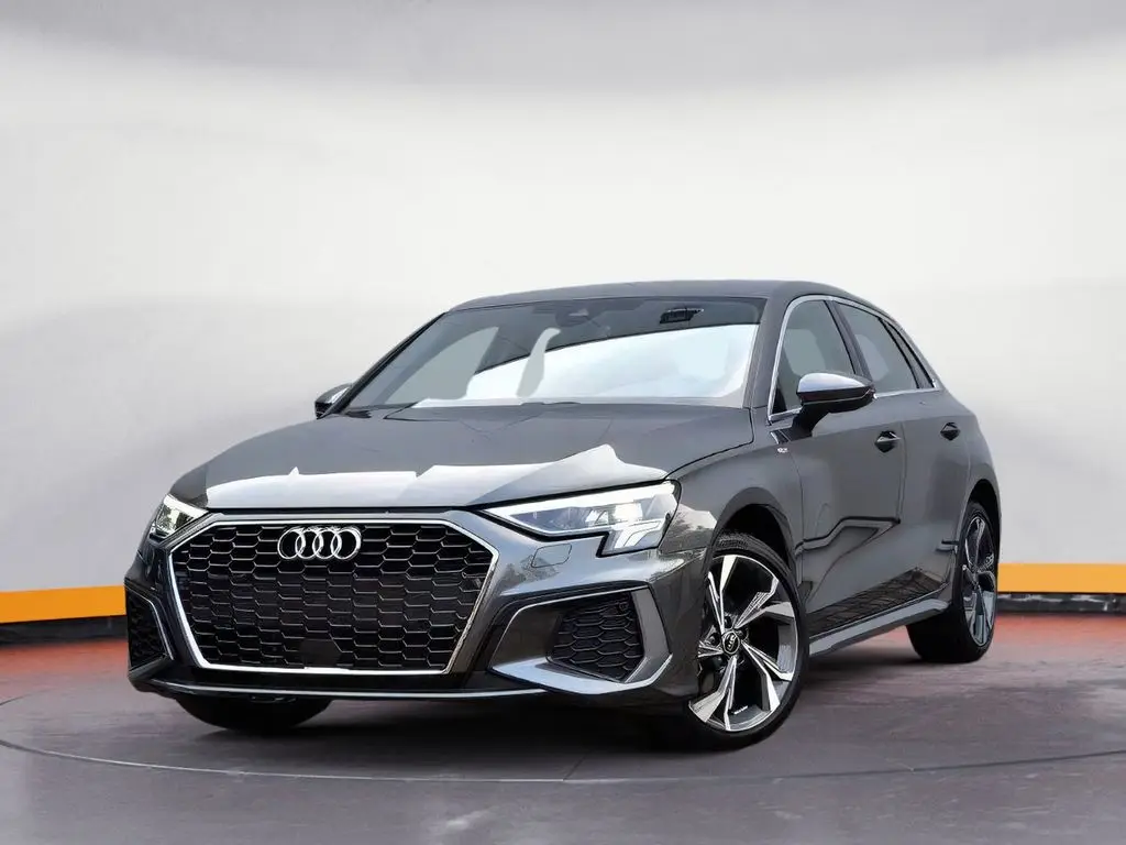 Photo 1 : Audi A3 2024 Essence