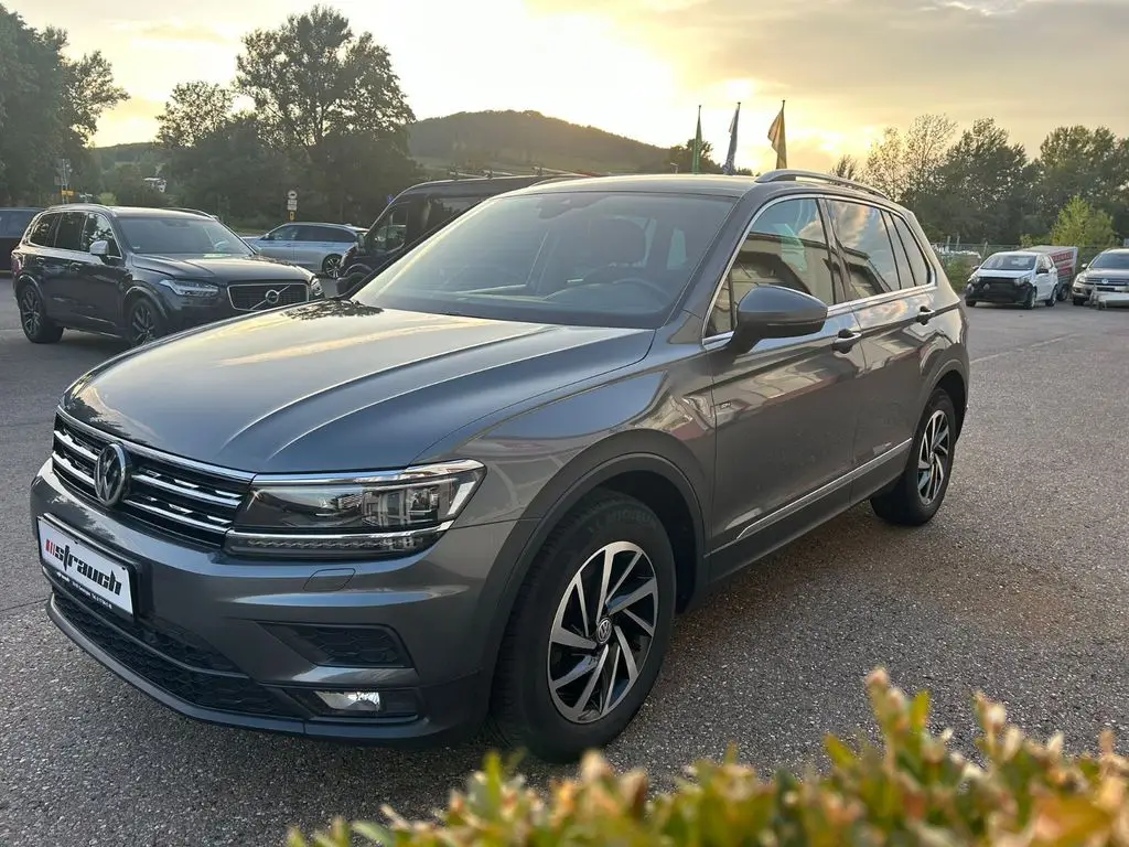 Photo 1 : Volkswagen Tiguan 2019 Diesel