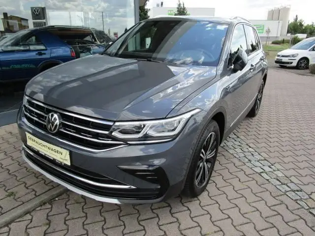 Photo 1 : Volkswagen Tiguan 2021 Diesel