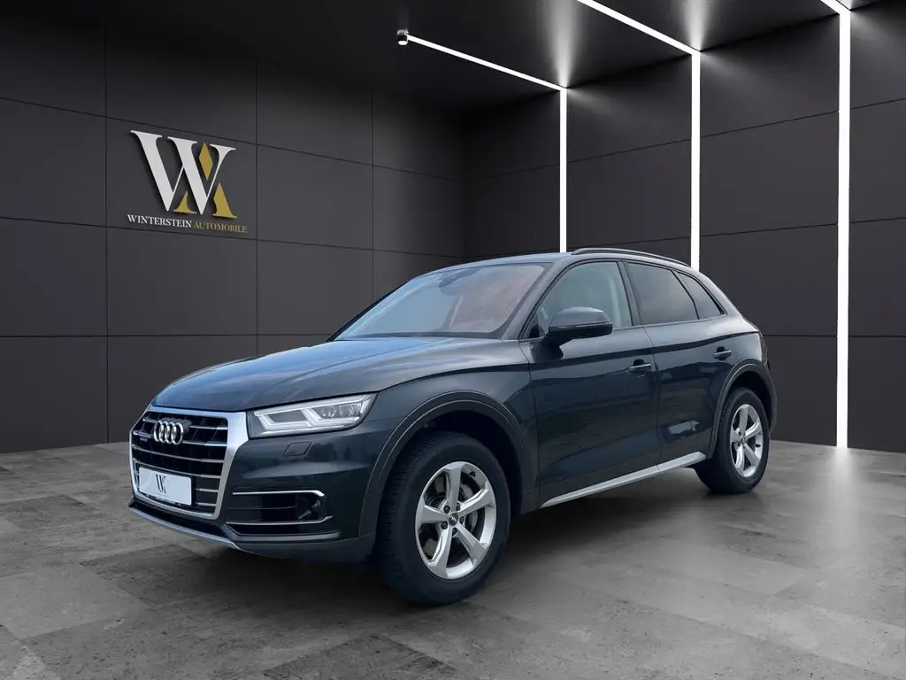 Photo 1 : Audi Q5 2019 Diesel