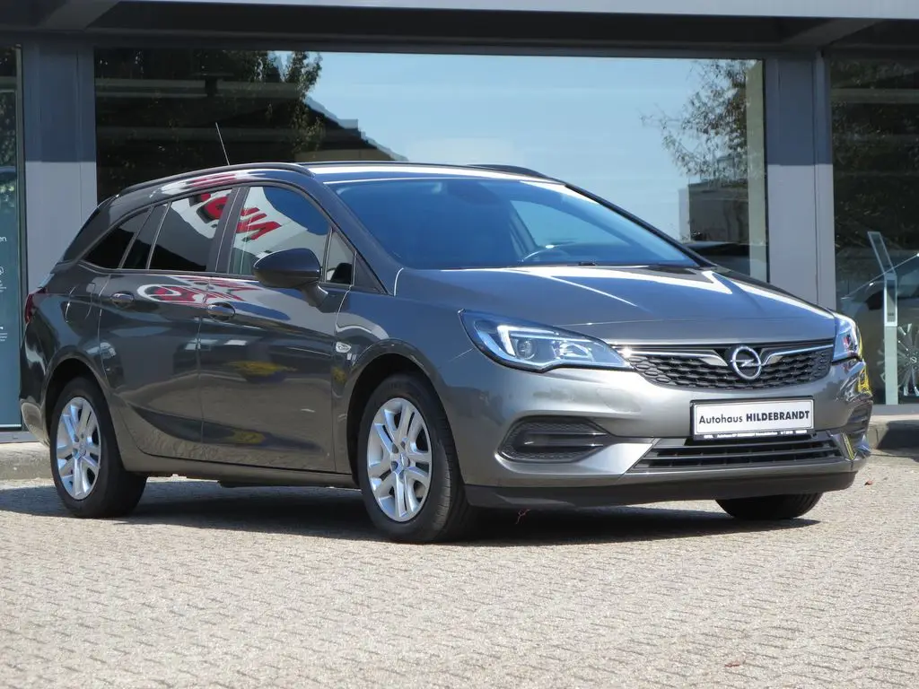 Photo 1 : Opel Astra 2021 Essence