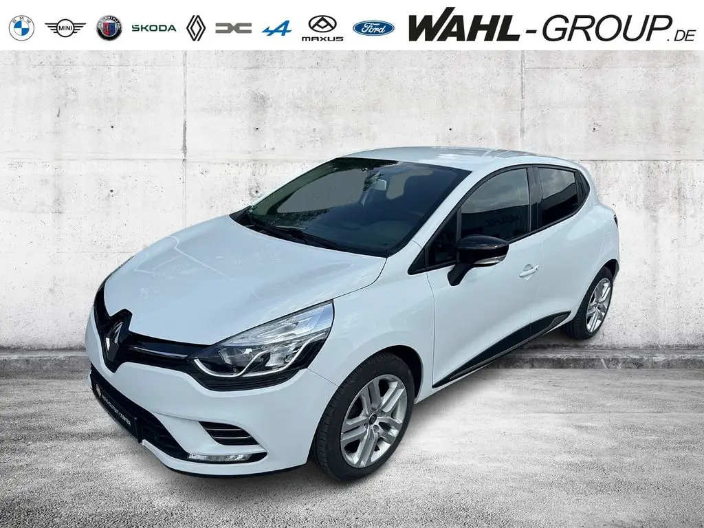 Photo 1 : Renault Clio 2020 Essence