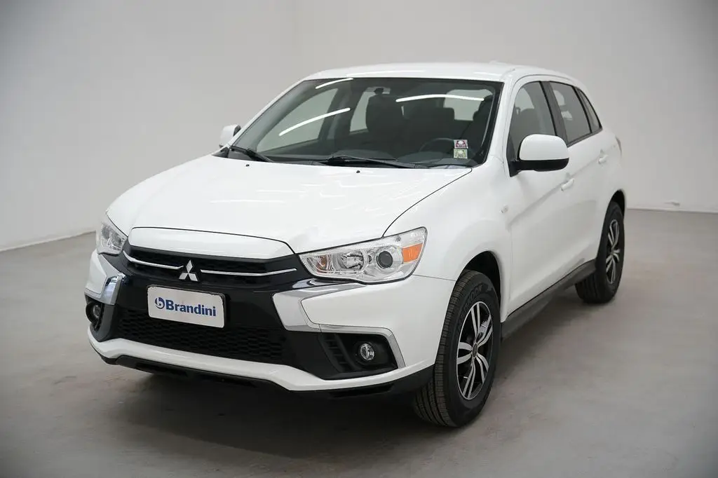 Photo 1 : Mitsubishi Asx 2018 Petrol