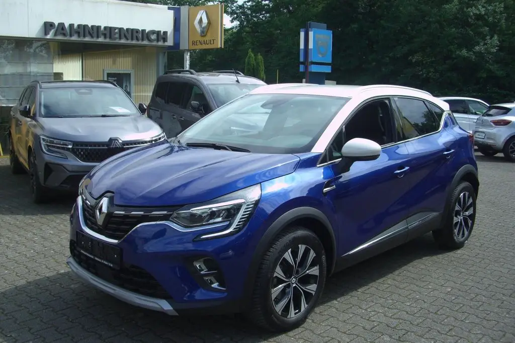 Photo 1 : Renault Captur 2023 Essence