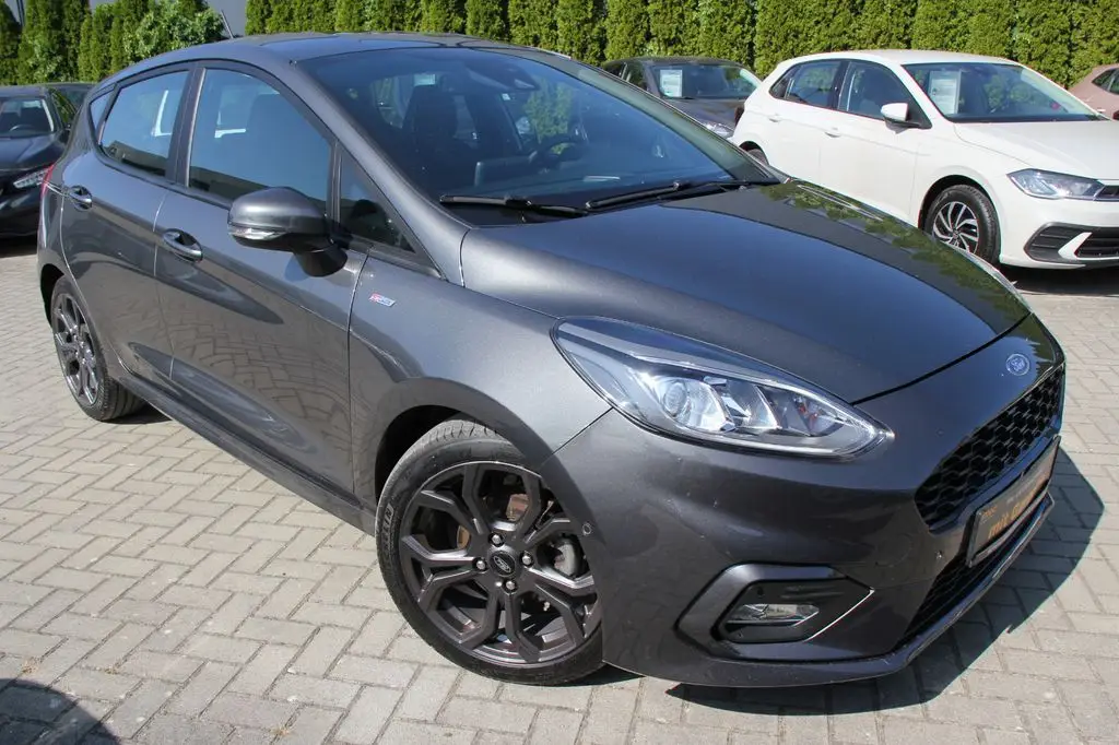 Photo 1 : Ford Fiesta 2021 Essence