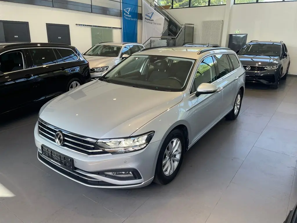 Photo 1 : Volkswagen Passat 2020 Diesel