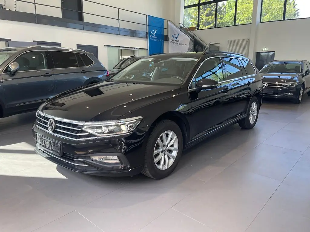 Photo 1 : Volkswagen Passat 2020 Diesel