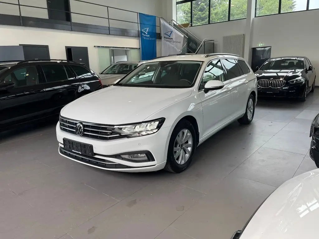 Photo 1 : Volkswagen Passat 2021 Diesel