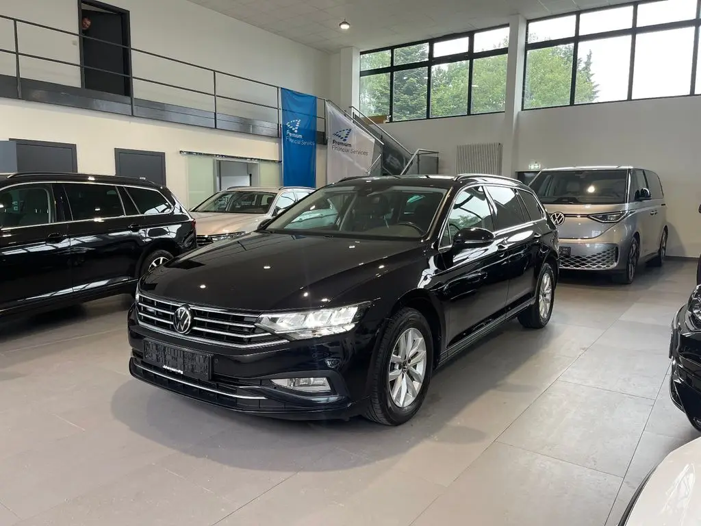 Photo 1 : Volkswagen Passat 2021 Diesel