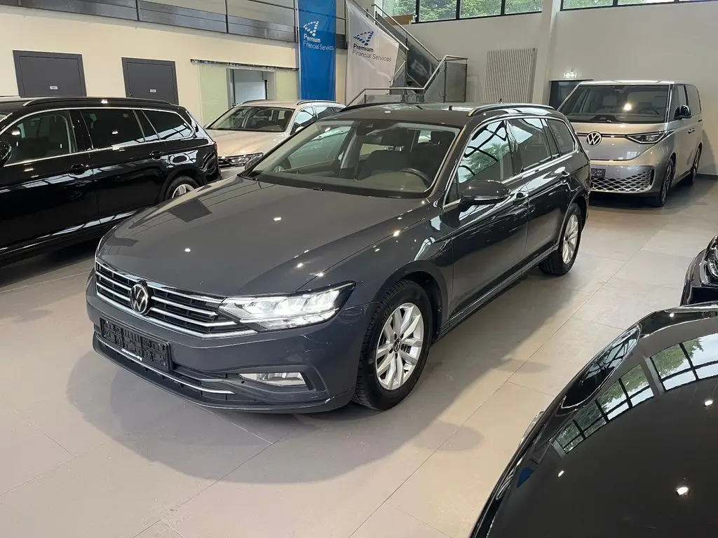 Photo 1 : Volkswagen Passat 2021 Diesel