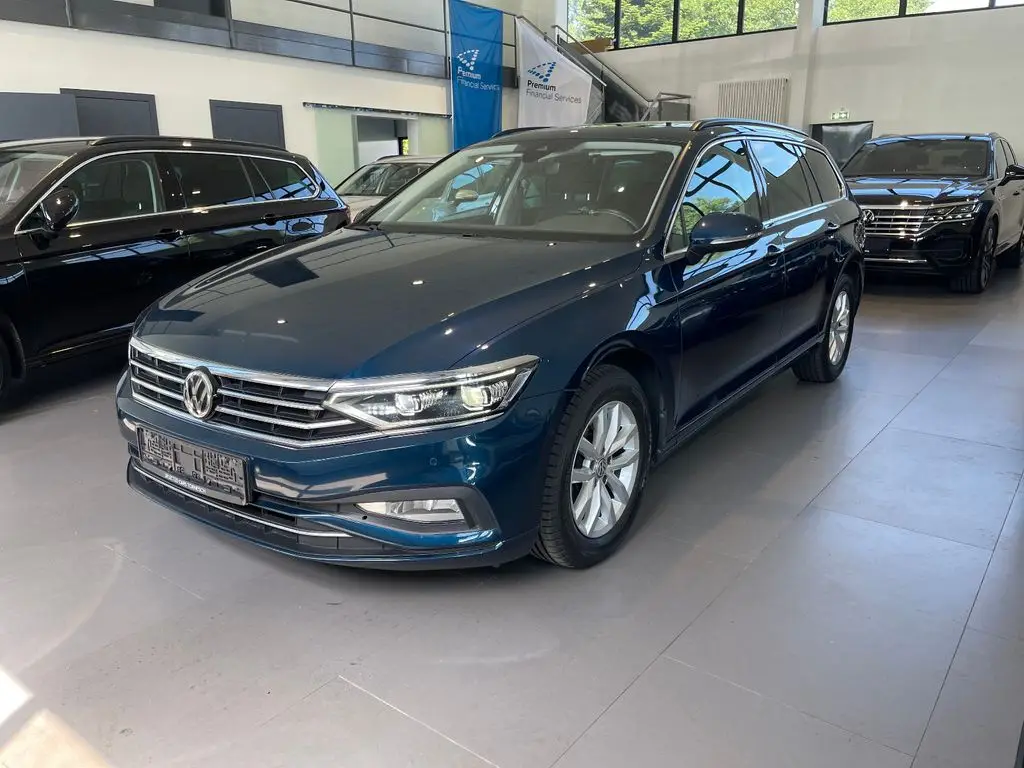 Photo 1 : Volkswagen Passat 2020 Diesel