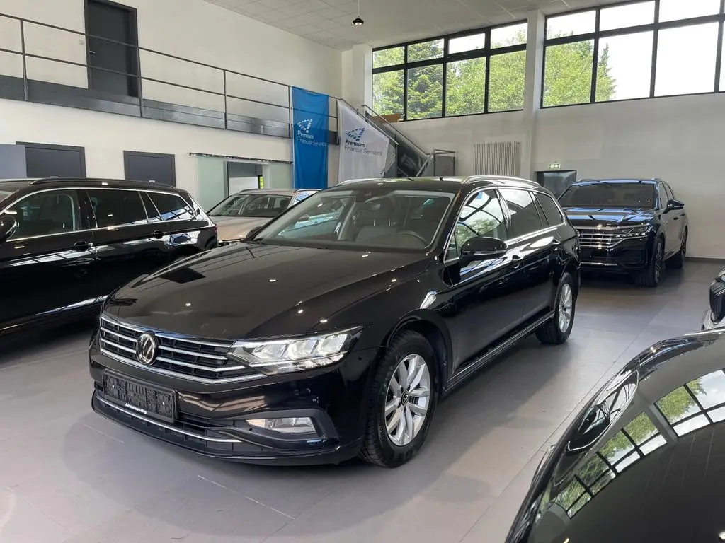 Photo 1 : Volkswagen Passat 2022 Diesel