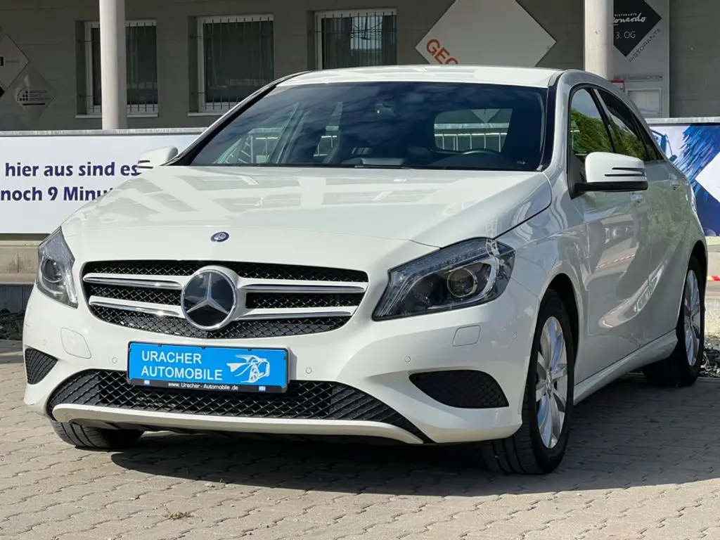 Photo 1 : Mercedes-benz Classe A 2015 Petrol