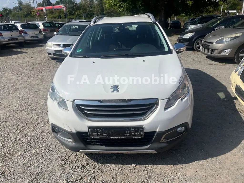 Photo 1 : Peugeot 2008 2016 Petrol