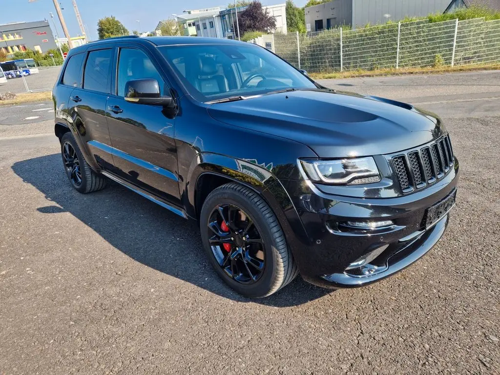 Photo 1 : Jeep Grand Cherokee 2017 Essence