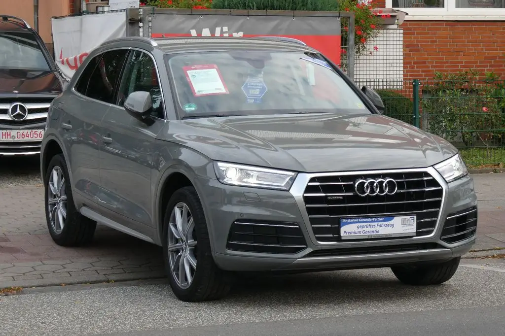 Photo 1 : Audi Q5 2022 Diesel