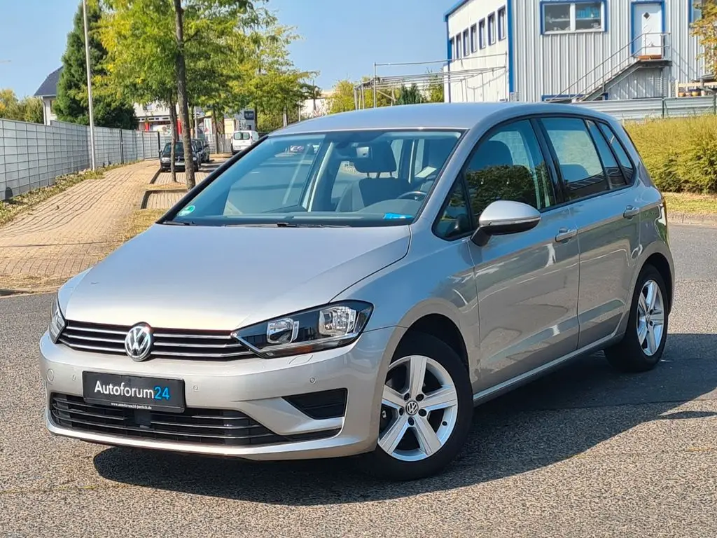 Photo 1 : Volkswagen Golf 2014 Petrol