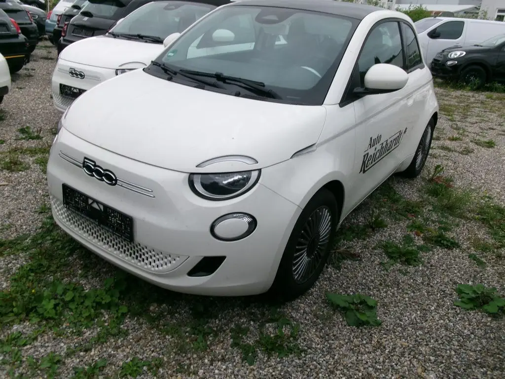 Photo 1 : Fiat 500 2023 Not specified