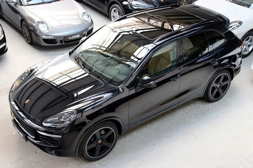 Photo 1 : Porsche Cayenne 2017 Diesel