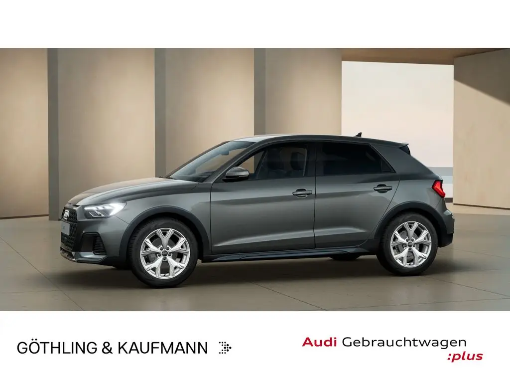 Photo 1 : Audi A1 2023 Essence