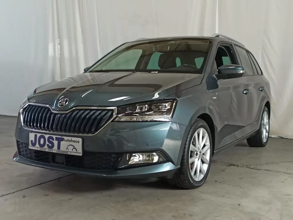 Photo 1 : Skoda Fabia 2020 Essence