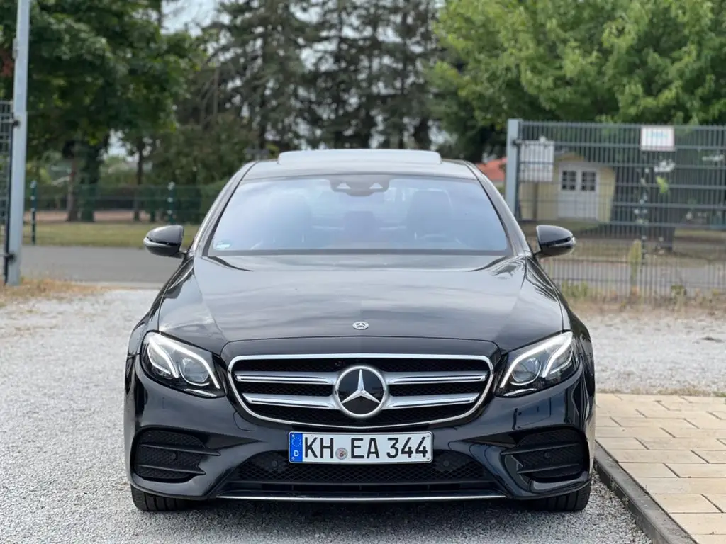 Photo 1 : Mercedes-benz Classe E 2018 Essence