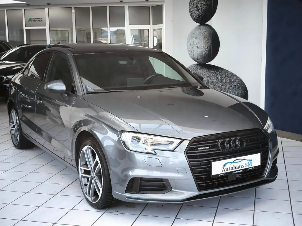 Photo 1 : Audi A3 2017 Petrol