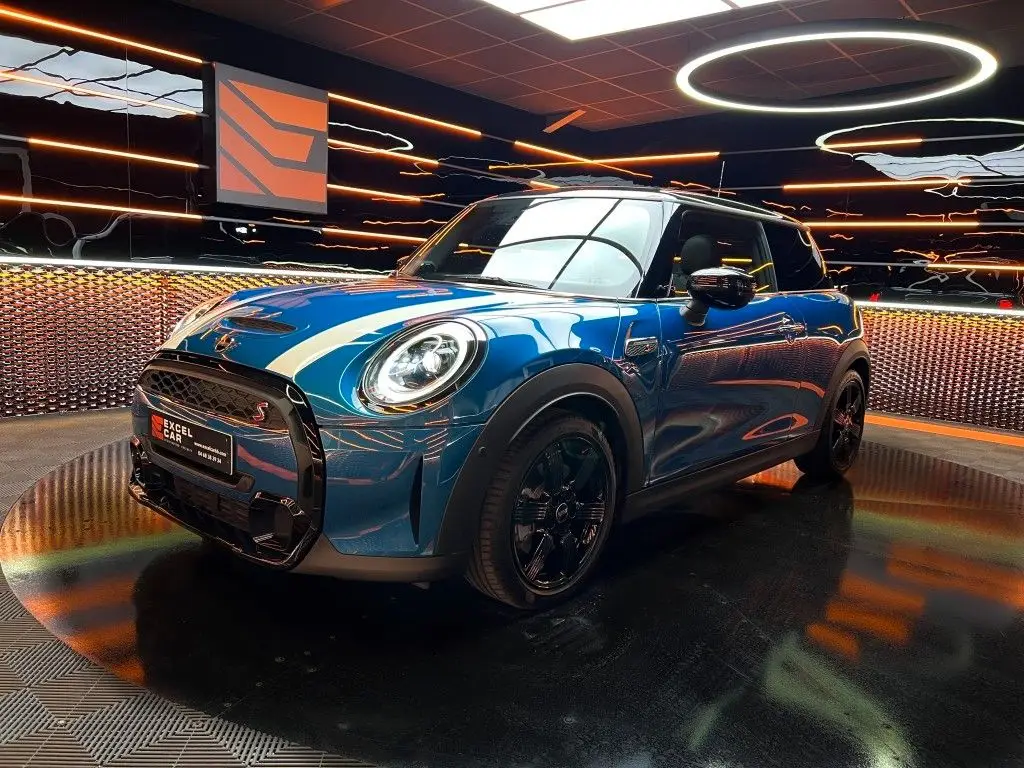 Photo 1 : Mini Cooper 2021 Petrol