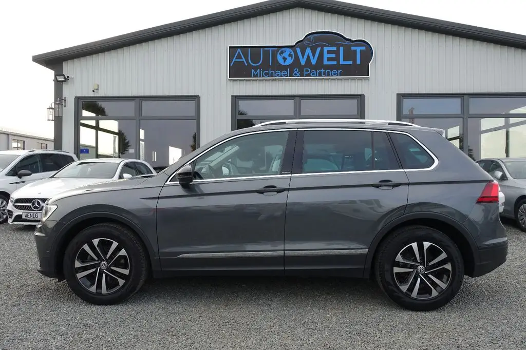 Photo 1 : Volkswagen Tiguan 2019 Petrol