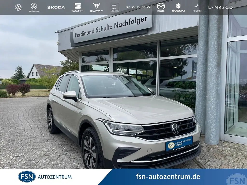 Photo 1 : Volkswagen Tiguan 2023 Essence