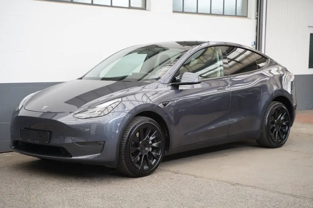 Photo 1 : Tesla Model Y 2022 Not specified