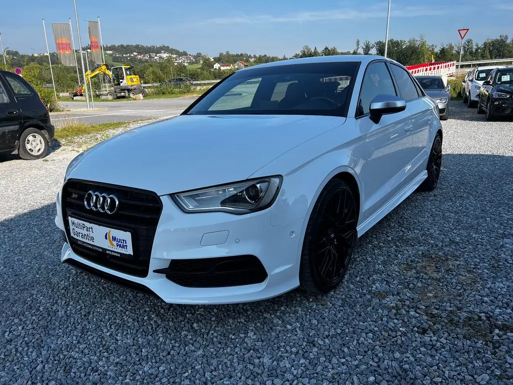 Photo 1 : Audi S3 2016 Essence