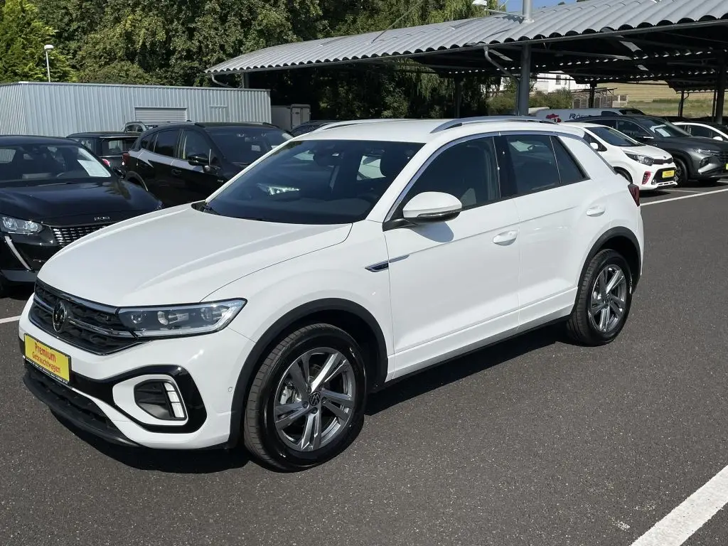 Photo 1 : Volkswagen T-roc 2023 Petrol