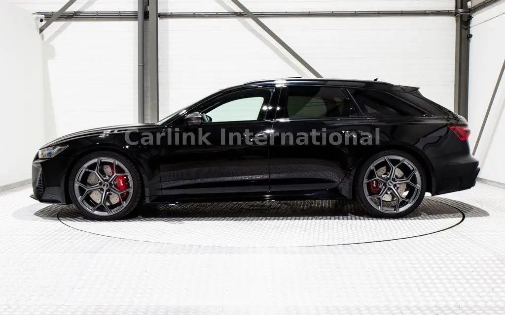 Photo 1 : Audi Rs6 2024 Petrol