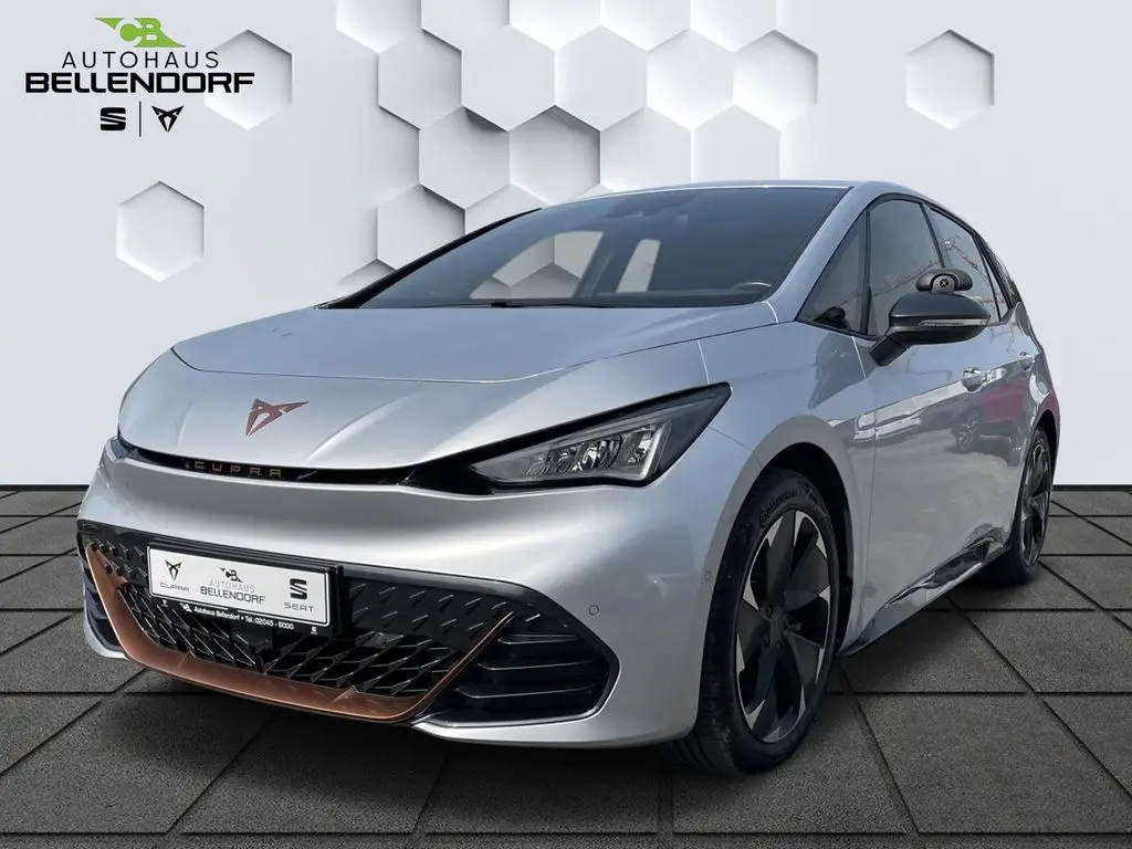 Photo 1 : Cupra Born 2022 Non renseigné