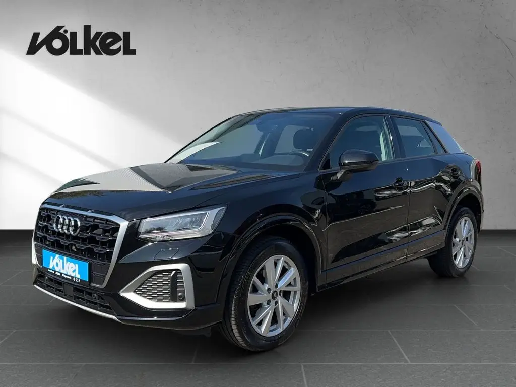 Photo 1 : Audi Q2 2022 Petrol