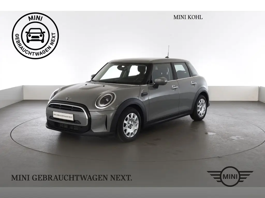 Photo 1 : Mini One 2021 Petrol