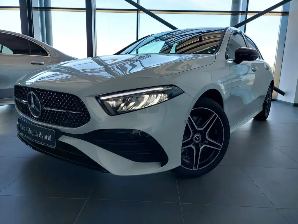 Photo 1 : Mercedes-benz Classe A 2023 Hybride