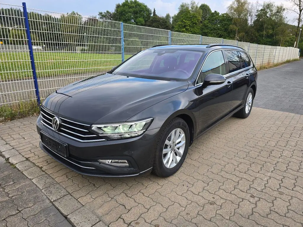 Photo 1 : Volkswagen Passat 2020 Diesel