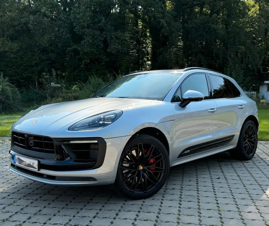 Photo 1 : Porsche Macan 2024 Essence