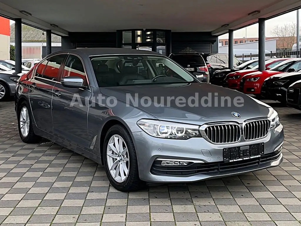 Photo 1 : Bmw Serie 5 2017 Diesel