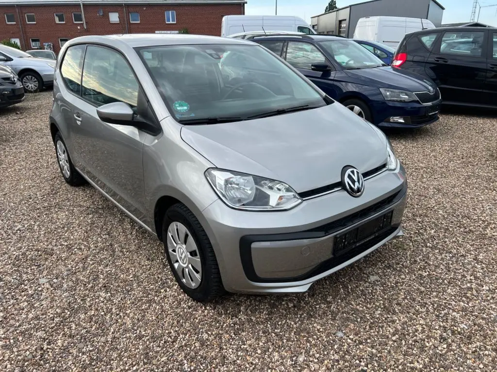 Photo 1 : Volkswagen Up! 2019 Petrol