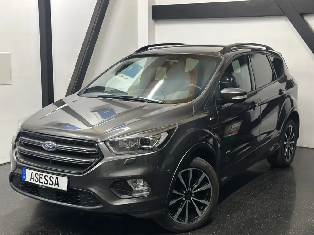 Photo 1 : Ford Kuga 2017 Diesel