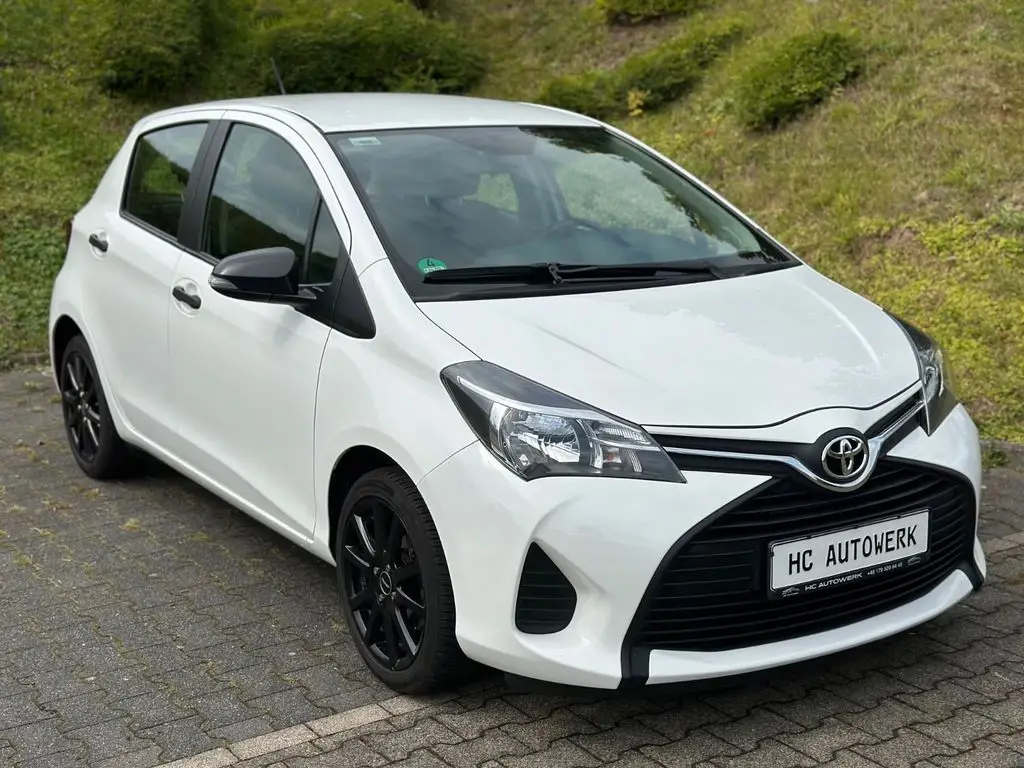 Photo 1 : Toyota Yaris 2015 Essence