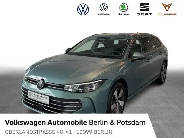 Photo 1 : Volkswagen Passat 2024 Essence