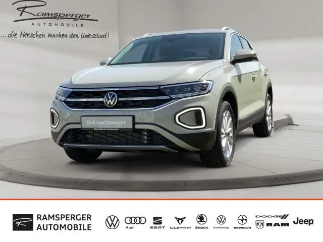 Photo 1 : Volkswagen T-roc 2024 Essence